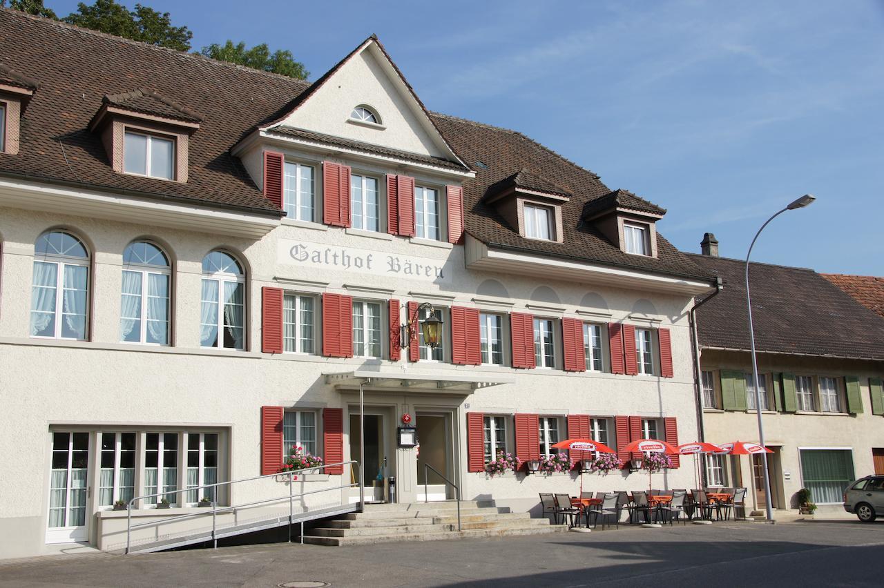 Gasthof Baeren Schinznach Dorf エクステリア 写真